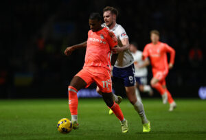 “Could This 27-Year-Old Centre-Forward Transform West Ham United’s Attack? Insights on a Potential Transfer!