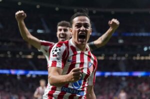 Will Raspadori, Zirkzee, and Disasi Join the Squad?