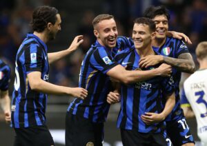 “Is Time Up for Italy’s Star Midfielder at Inter Milan? Analyzing the Stats Behind His Decline and January Transfer Rumors
