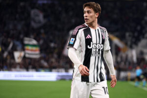 “Is Chelsea Eyeing Serie A Talent as a Backup for Semenyo? Explore the Latest Transfer Rumors!