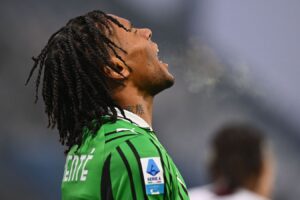 “Is West Ham’s Italian Winger Target the Key to Unlocking Tactical Success? A Comprehensive Transfer Analysis