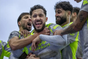 Tactical Insights and Key Moments from a Thrilling 1-2 Premier League Clash