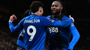 Get Real-Time Scores, Expert Analysis, and Key Highlights!