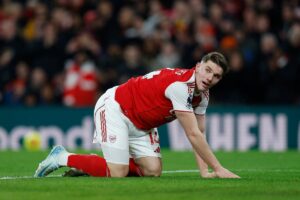 “Should Arsenal Listen to Jamie Carragher? The Case for Dropping Viktor Gyokeres Explored