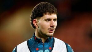 Wrexham’s Tactical Approach to Managing Liberato Cacace After Injury