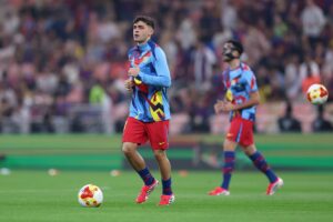 Barcelona’s Pedri Faces Month-Long Absence After Injury in Slavia Praha Clash