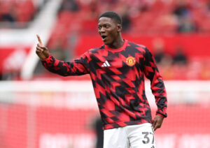 Why Manchester United’s Rising Star is Turning Down Transfer Offers