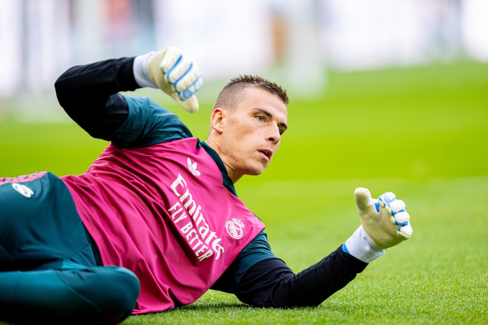 Confirmed: Real Madrid suffer major last-minute blow as Thibaut Courtois ruled out of El Clasico