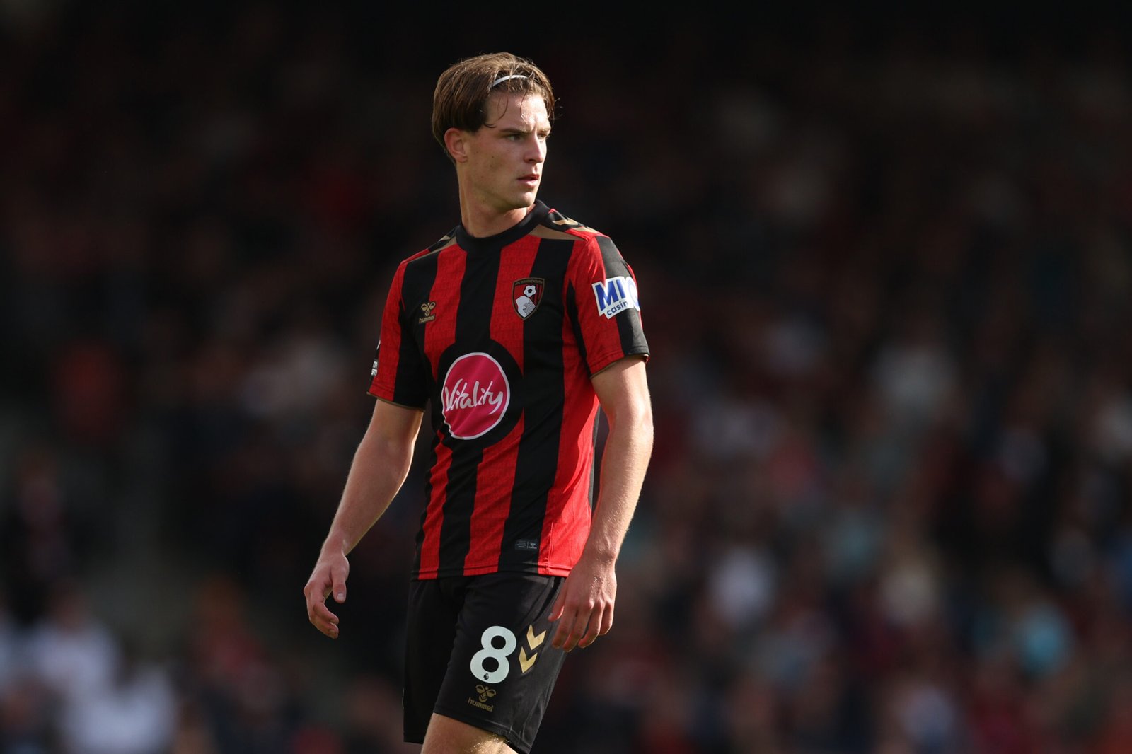 Liverpool Are Confident About Recruiting This Premier League Midfielder: Good Option For Iraola?