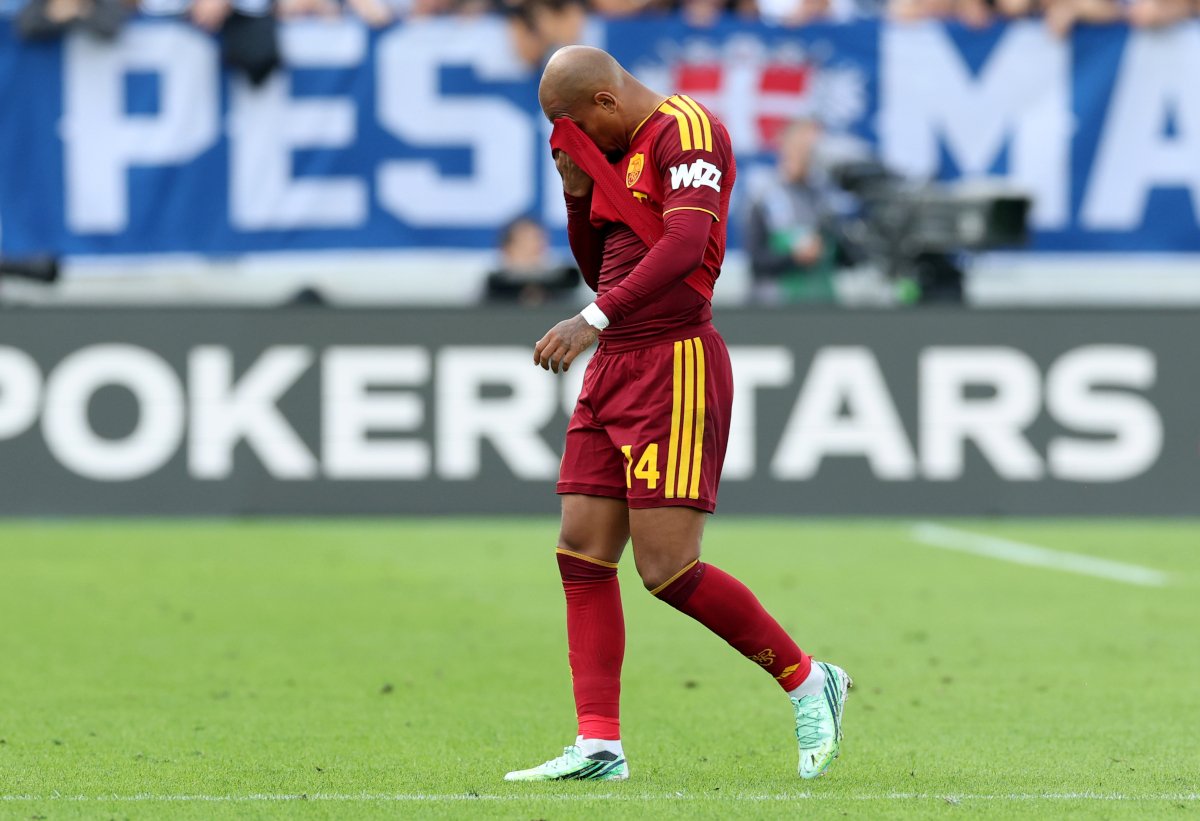 Malen on Bellingham reunion and Como red card: ‘One of the most stressful experiences’