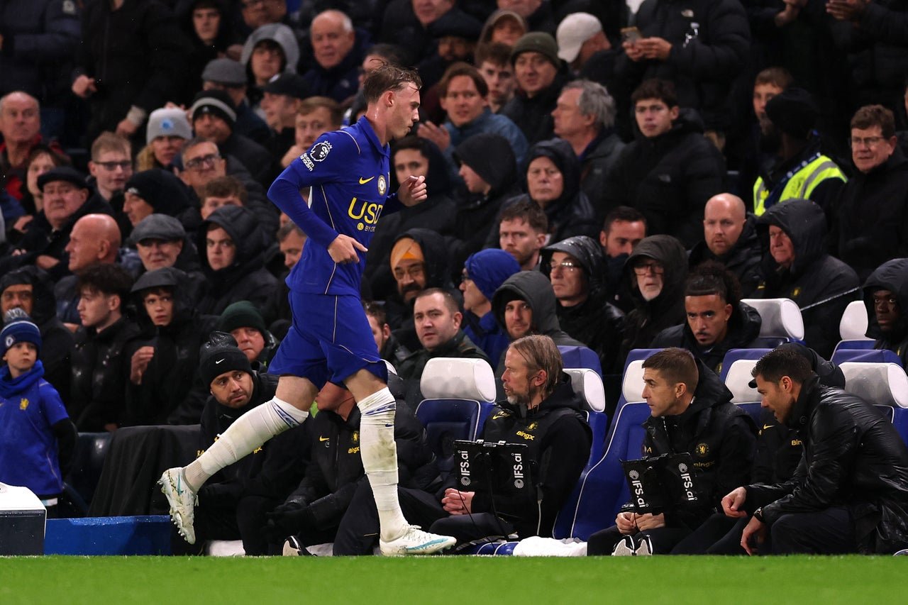 Palmer leaves the field after being sent off against Tottenham (Getty)