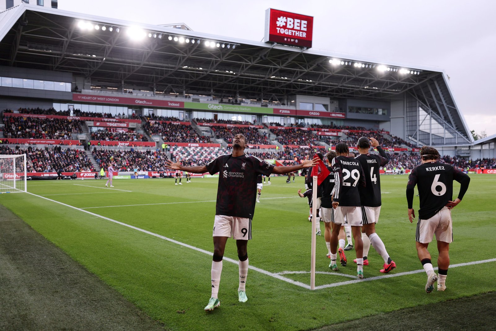Premier League: Liverpool turn it around at Brentford, Man City get a scare