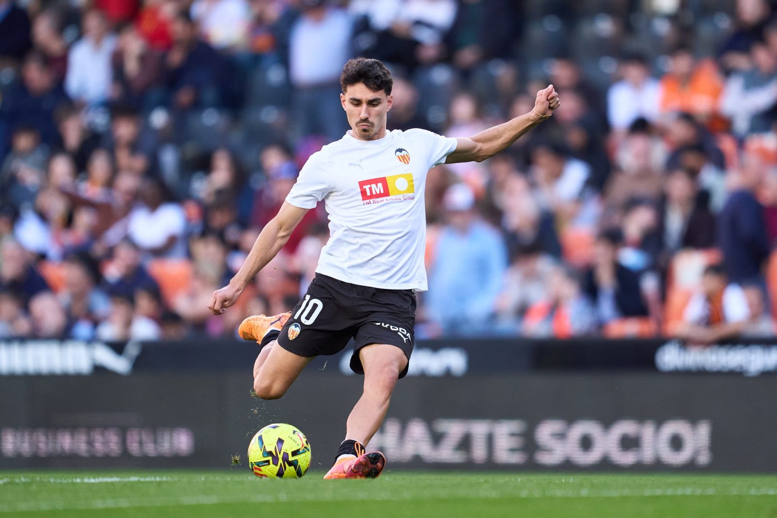 Racing Santander midfielder names Real Madrid’s Bernardo Silva as his role model ahead of La Liga clash: ‘A great player’