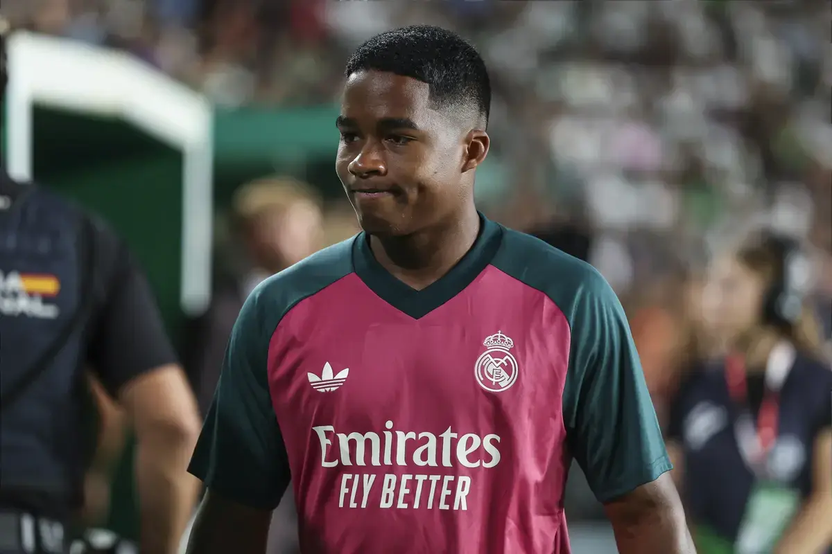 Real Madrid forward keeps transfer options open despite improved role under Mourinho