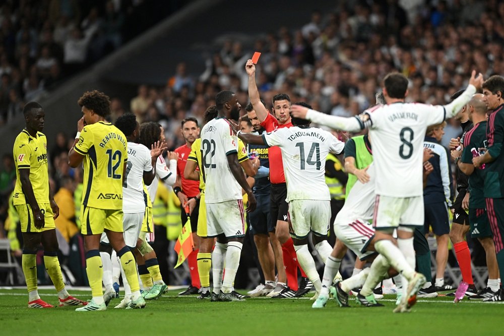 Real Madrid manager suggests Vinicius should have joined Arsenal