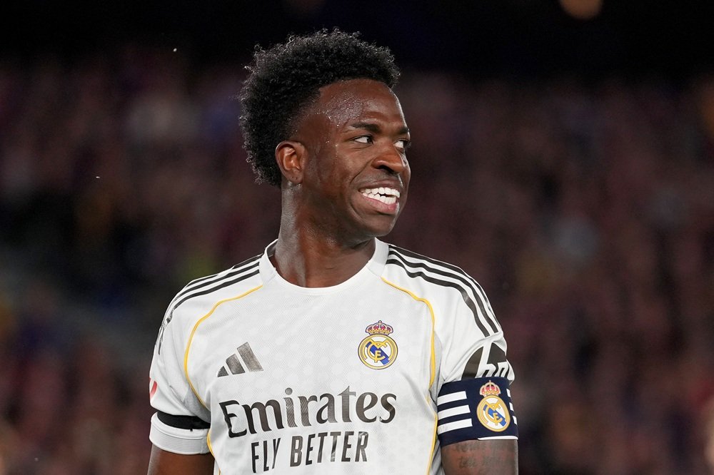 Real Madrid manager suggests Vinicius should have joined Arsenal