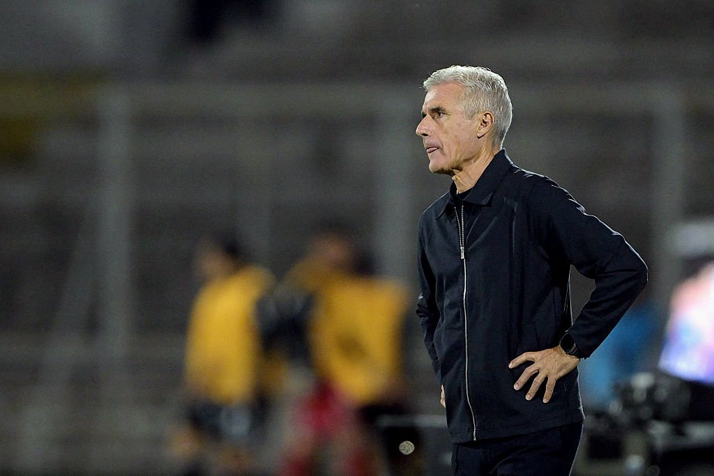 &#x00d83d&#x00de33 Sacking manager could cost Série A club R$ 30 million