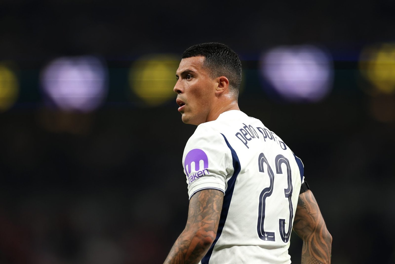 Tottenham Hotspur mainstay responds to Real Madrid and Barcelona links: ‘Would love to return to Spain